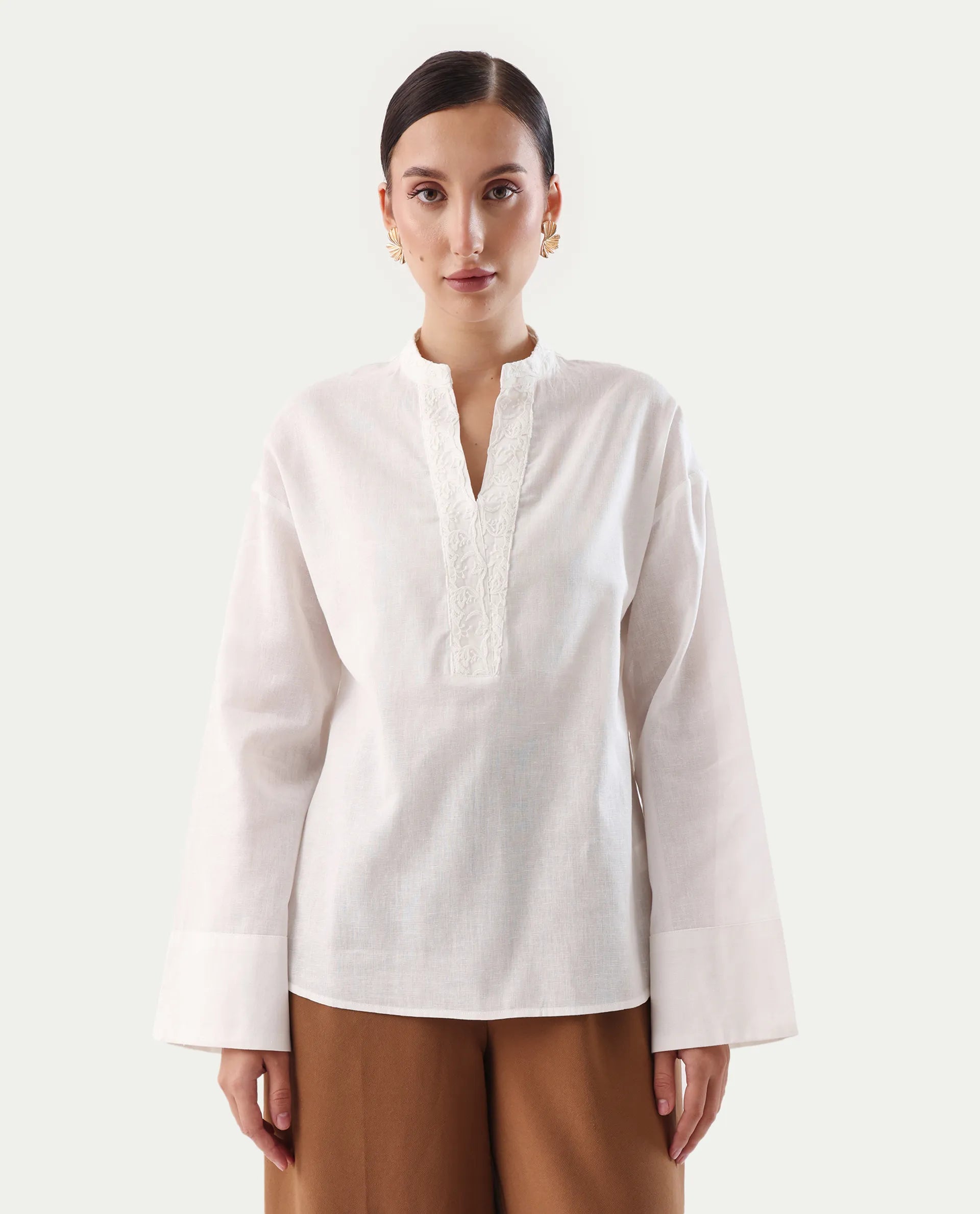 Rareism Women's Nubank Off White Cotton Blend Mandarin Collar Regular Fit Plain Top - Image 3